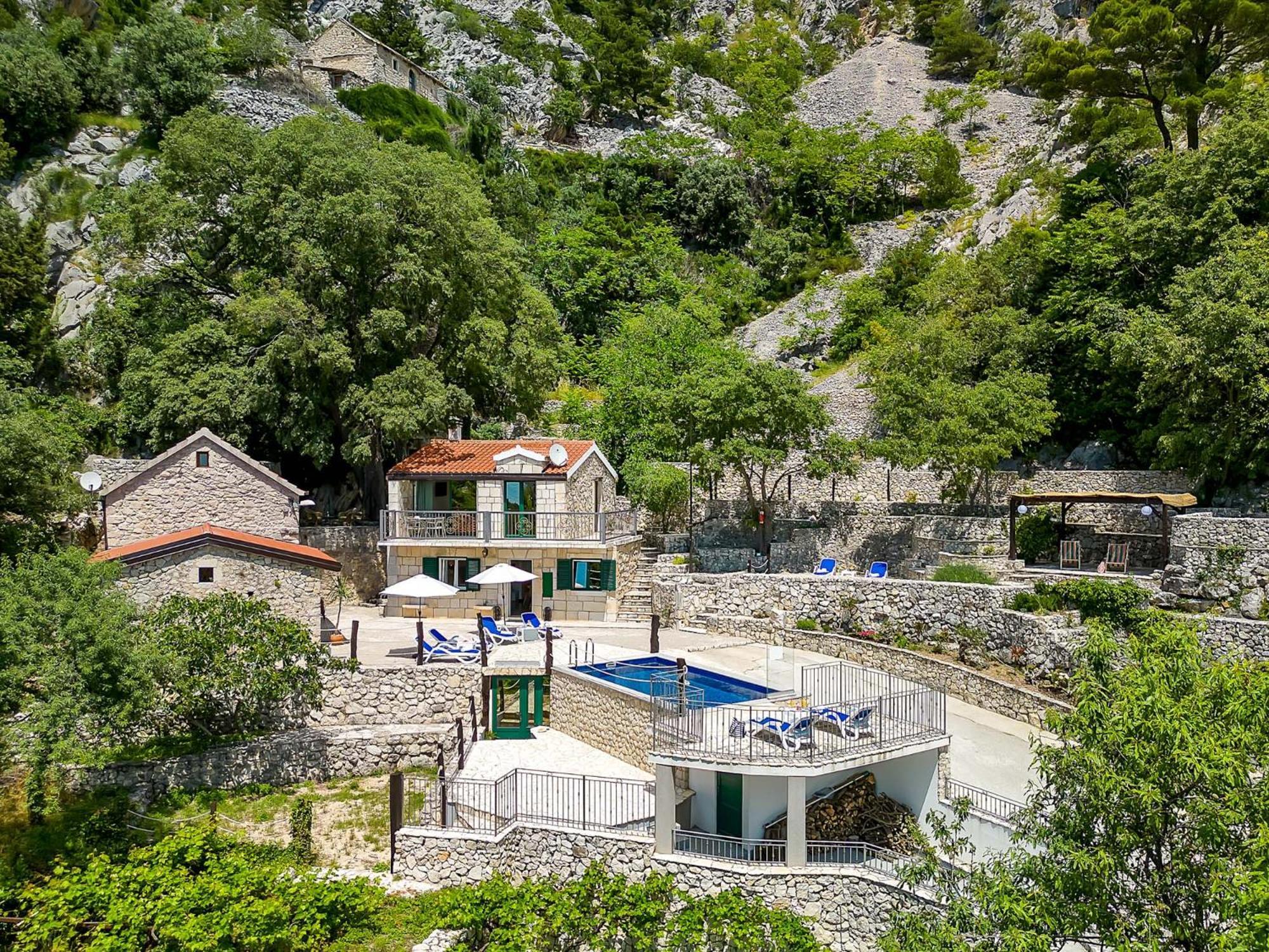 Stonehouse Residence In Makarska With Heated Pool Exterior foto